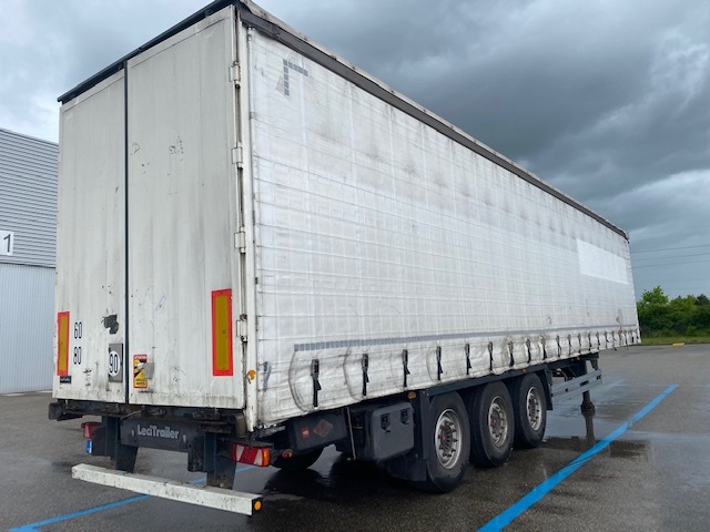 CURTAINSIDERS - LECITRAILER