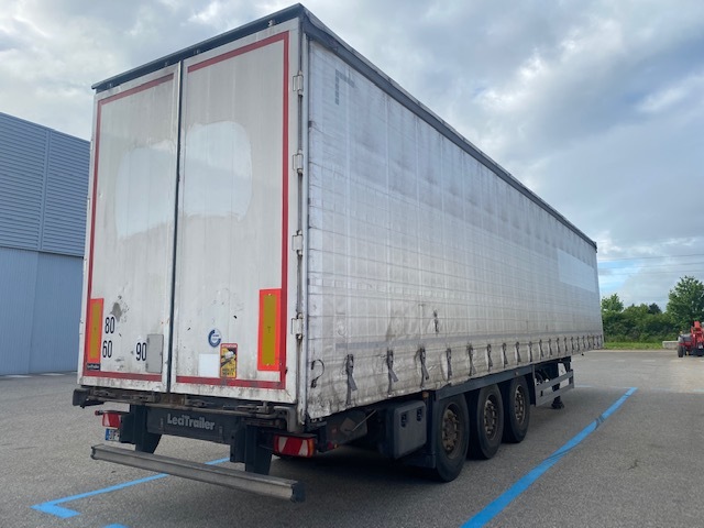 CURTAINSIDERS - LECITRAILER