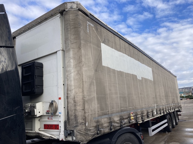 CURTAINSIDERS - LECITRAILER