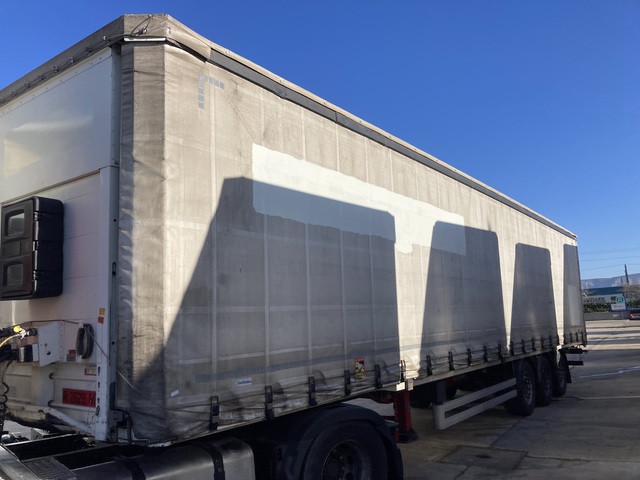 CURTAINSIDERS - LECITRAILER