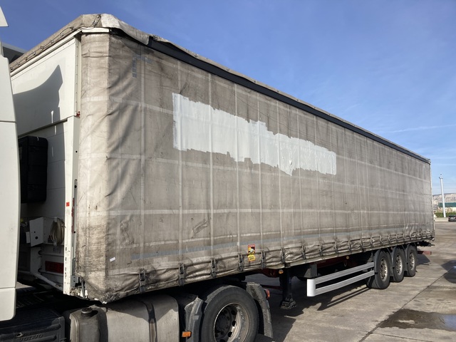 CURTAINSIDERS - LECITRAILER