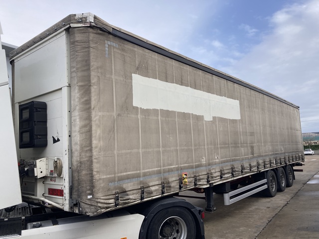 CURTAINSIDERS - LECITRAILER