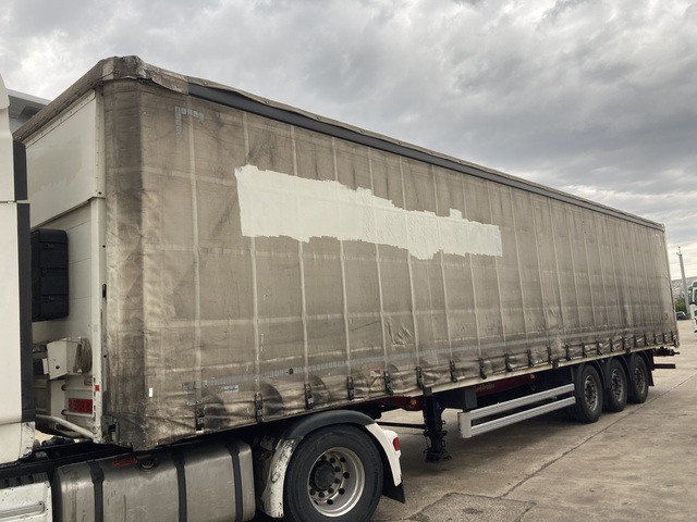 CURTAINSIDERS - LECITRAILER