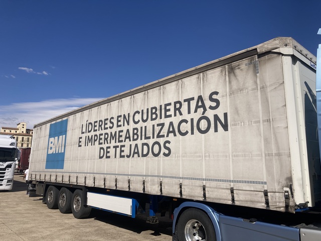 CURTAINSIDERS - LECITRAILER