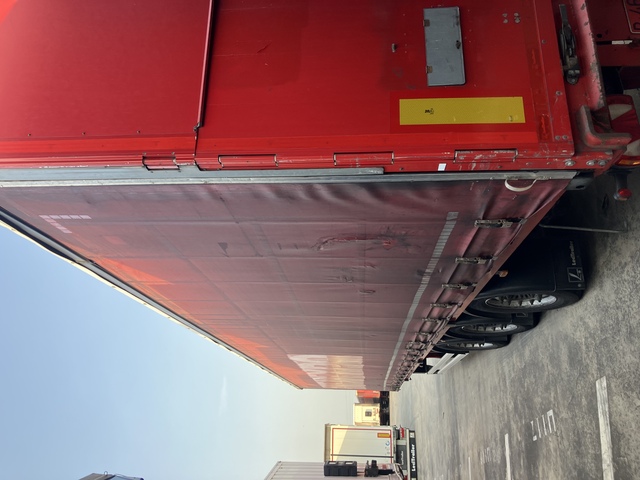 SEMI-CURTAINSIDERS - LECITRAILER