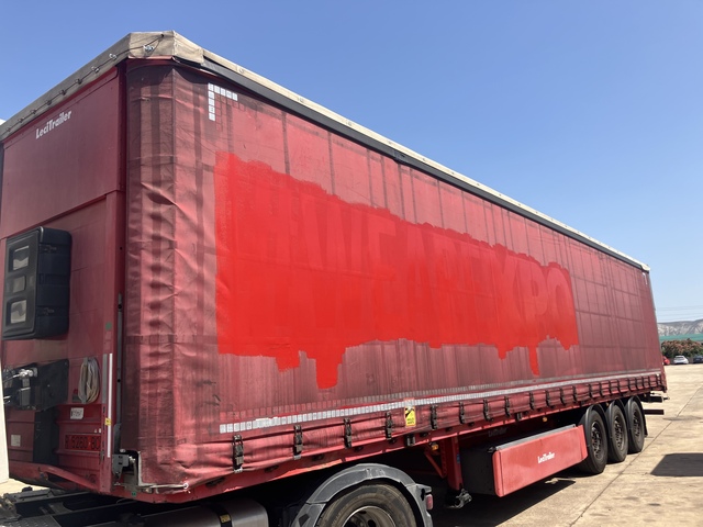 SEMI-CURTAINSIDERS - LECITRAILER