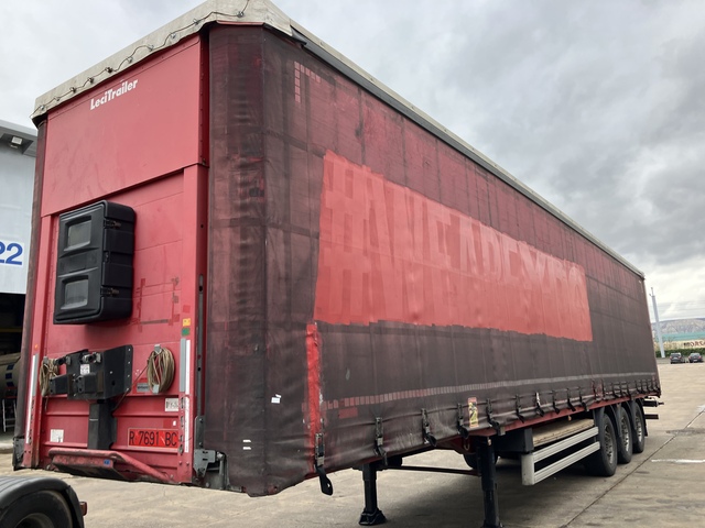 SEMI-CURTAINSIDERS - LECITRAILER