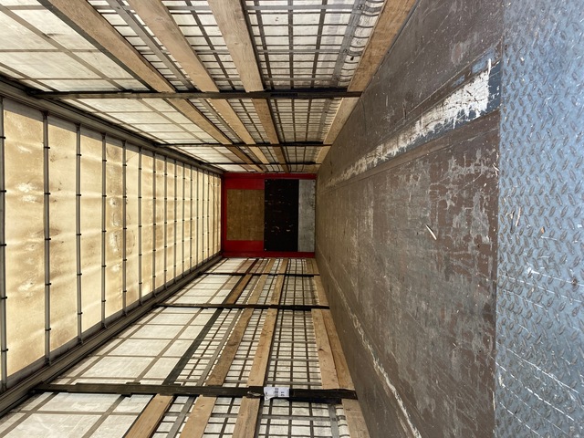 CURTAINSIDERS - LECITRAILER