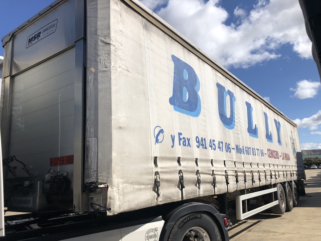 CURTAINSIDERS - FRUEHAUF