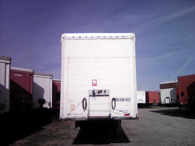 CURTAINSIDERS - SCHMITZ